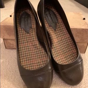 BORN Women’s flats